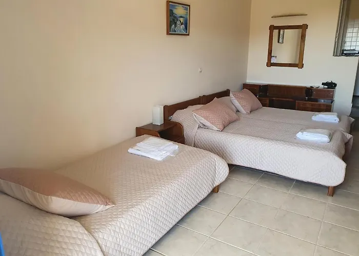 Panorama 3* كيونيا